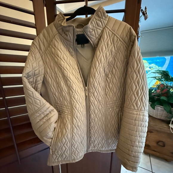 2026 PRICE REDUCTION:  WEATHERPROOF, TAN, QUILTED JACKET, 2XL - Picture 2 of 10